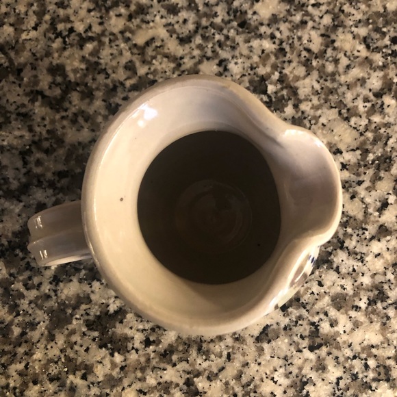 Artist Signed Studio Floral Pottery Creamer - Picture 3 of 8